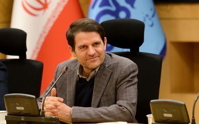 گام صنعت پتروشیمی به سوی تعالی و پیشرفت