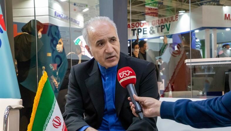 تأکید بر جذب‌ سرمایه‌های مردم در صنعت پتروشیمی
