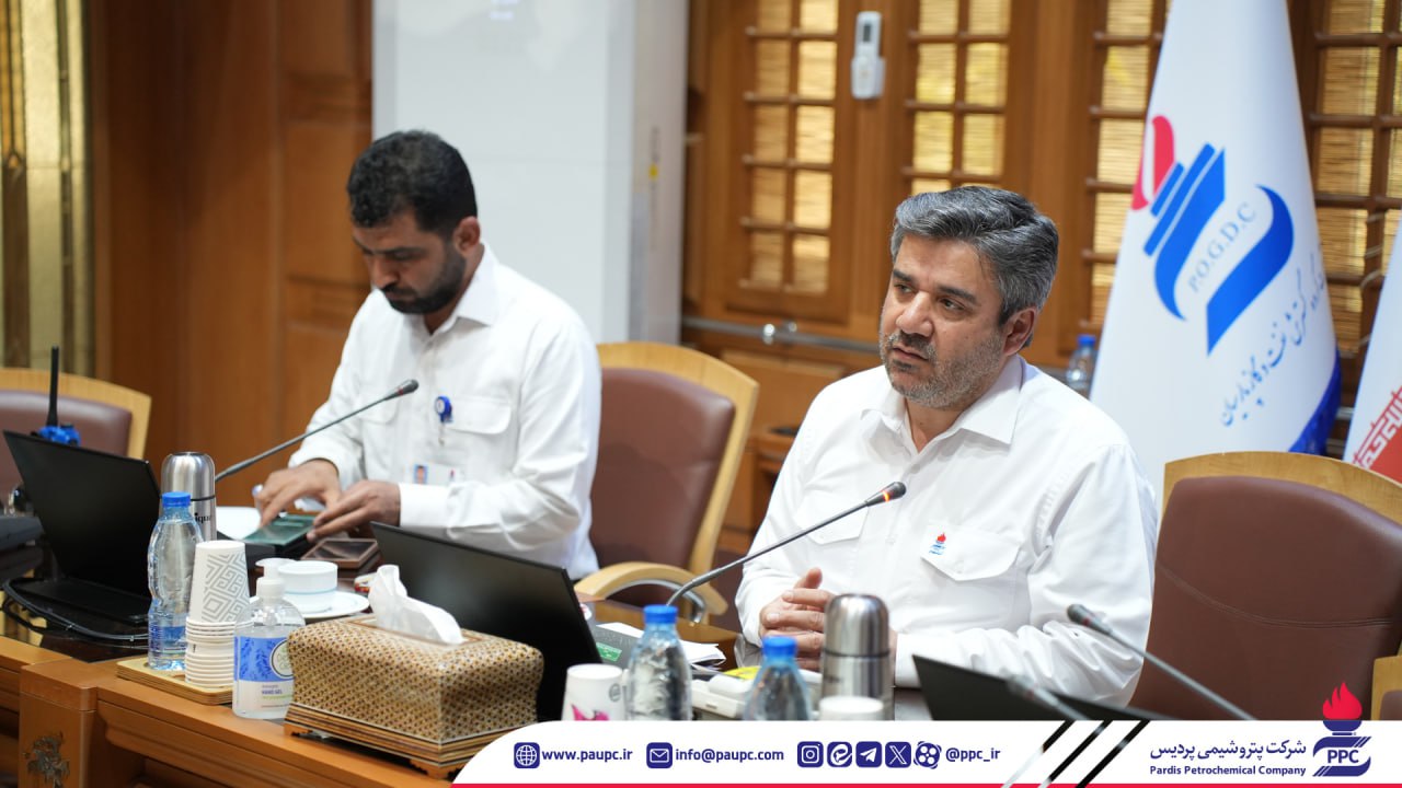 مدیرعامل پتروشیمی پردیس در میدان