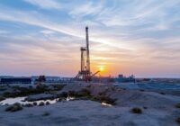 آغاز عملیات پاک‌سازی در میدان‌های نفتی غرب