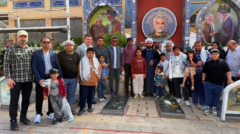 آریاساسولی ها در میعادگاهِ حاج قاسم