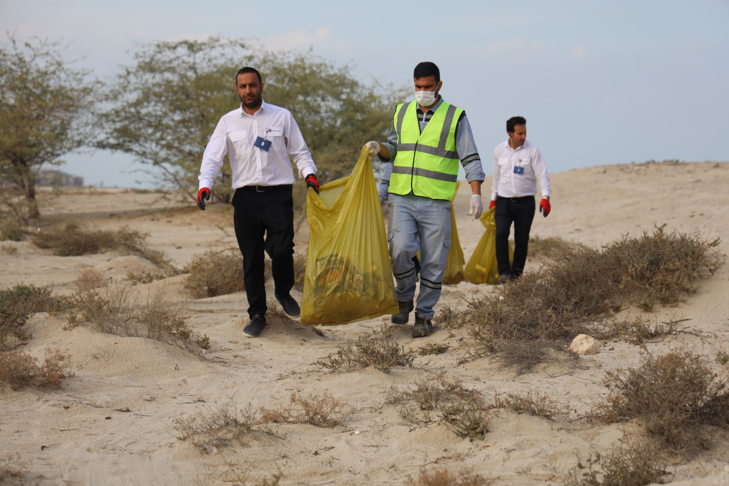 همدلیِ زیست‌ محیطی در ساحل نایبند