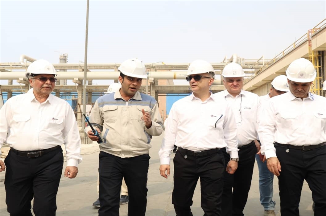 بازدید مدیرعامل شستان از پتروشیمی بوشهر